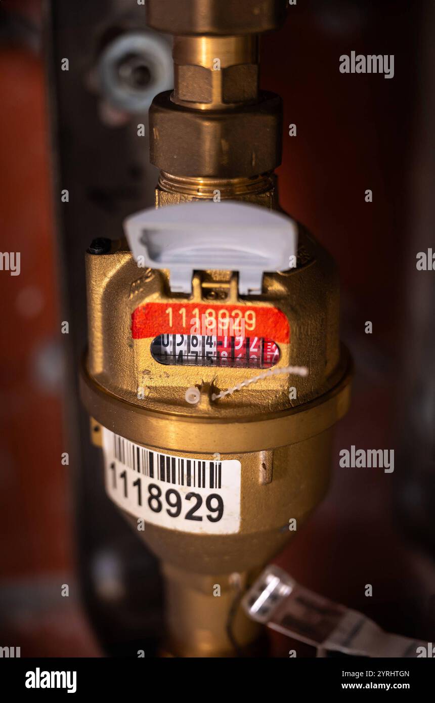 Contatore di approvvigionamento idrico a casa a Jette, Bruxelles, Belgio, 29 novembre 2024 Foto Stock