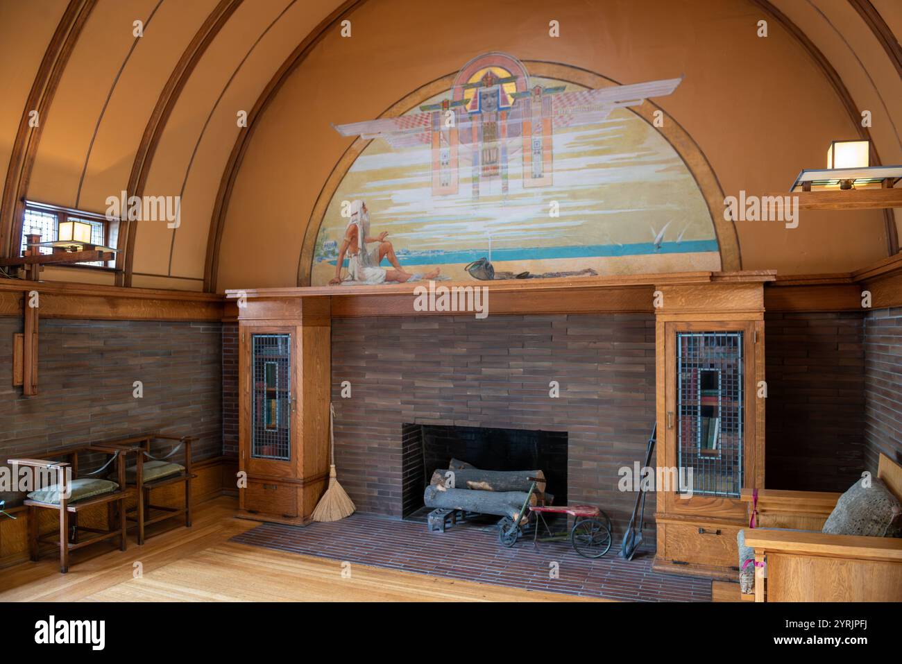 Chicago, Illinois USA - 21 luglio 2017: Il caminetto nella Frank Lloyd Wright Home and Studio è una casa storica e studio di design a Oak Park, Illinois, dove si trova Foto Stock