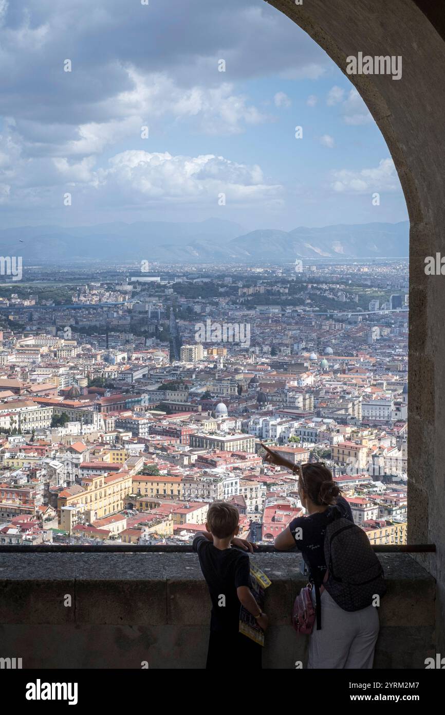Vista sulla città di Napoli, Italia Foto Stock