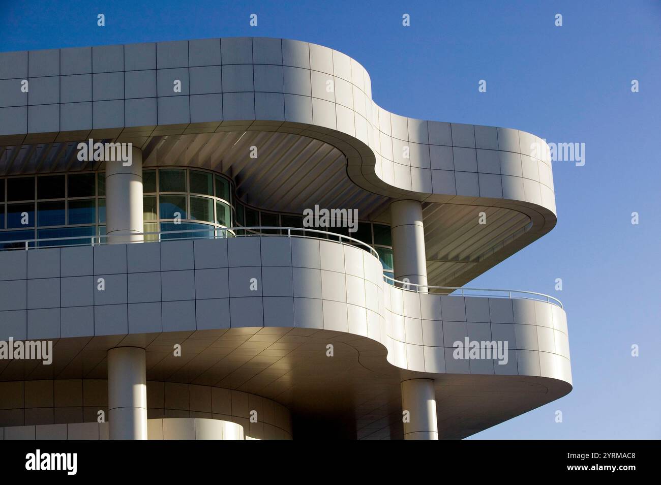 Il Getty Center. Museo e centro di ricerca, progettato da Richard Meier. Esterno. Brentwood. Los Angeles. California. STATI UNITI. Foto Stock