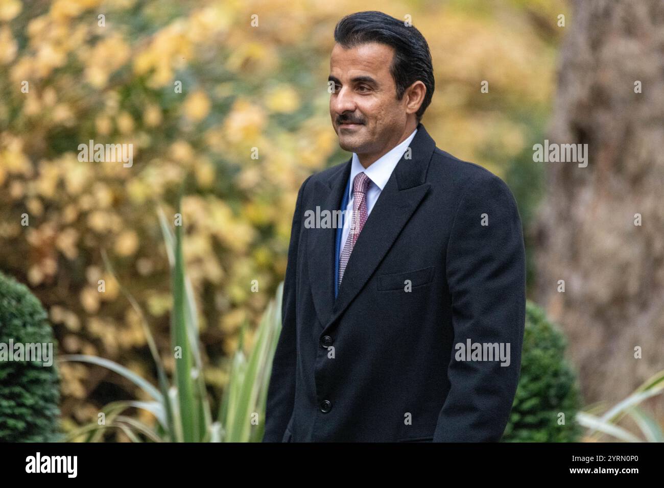 Londra, Regno Unito. 4 dicembre 2024. Tamim bin Hamad al Thani, emiro del Qatar, visita Kier Starmer, primo ministro, in 10 Downing Street, Londra Regno Unito nella foto Sheikh Tamim bin Hamad al Thani credito: Ian Davidson/Alamy Live News Foto Stock