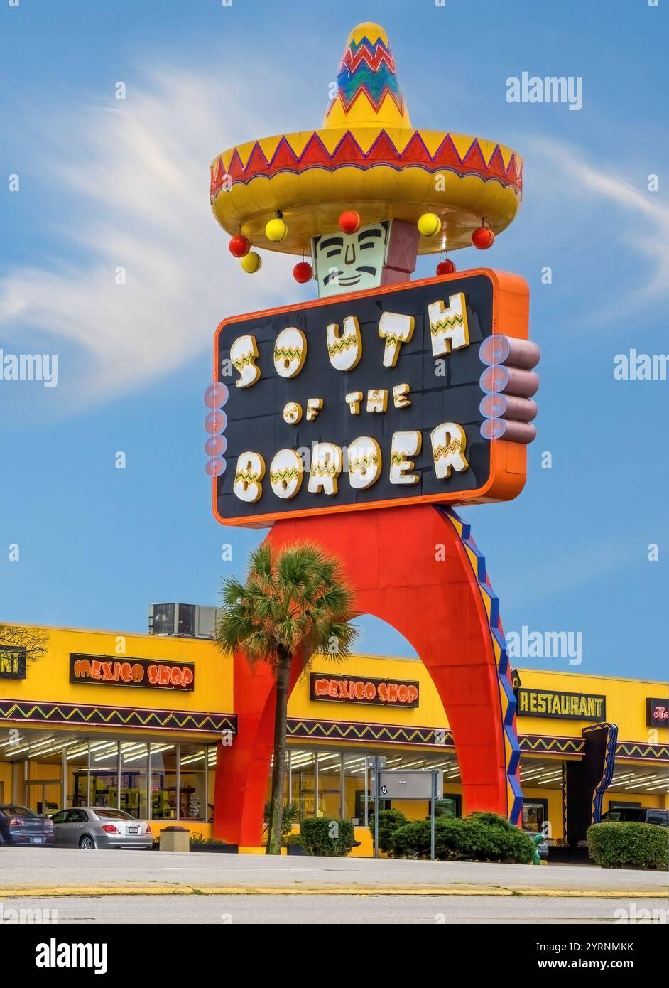 “South of the Border” è una fermata di sosta sulla Interstate 95 ai confini della Carolina del Sud e della Carolina del Nord. Questa fermata turistica è stata fondata nel 1949. Foto Stock