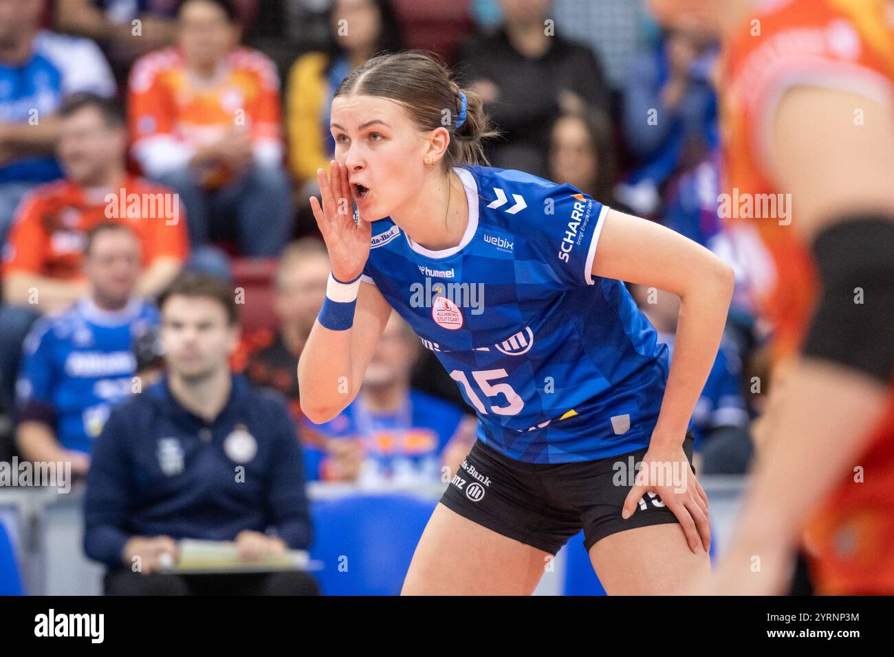 Charlotte Krenicky (Allianz MTV Stuttgart, #15) / GER, Allianz MTV Stuttgart vs. USC Muenster, pallavolo Bundesliga, VBL, Spielzeit 2024/2025, 04.12.2024 foto: Eibner/Sandy Dinkelacker Foto Stock