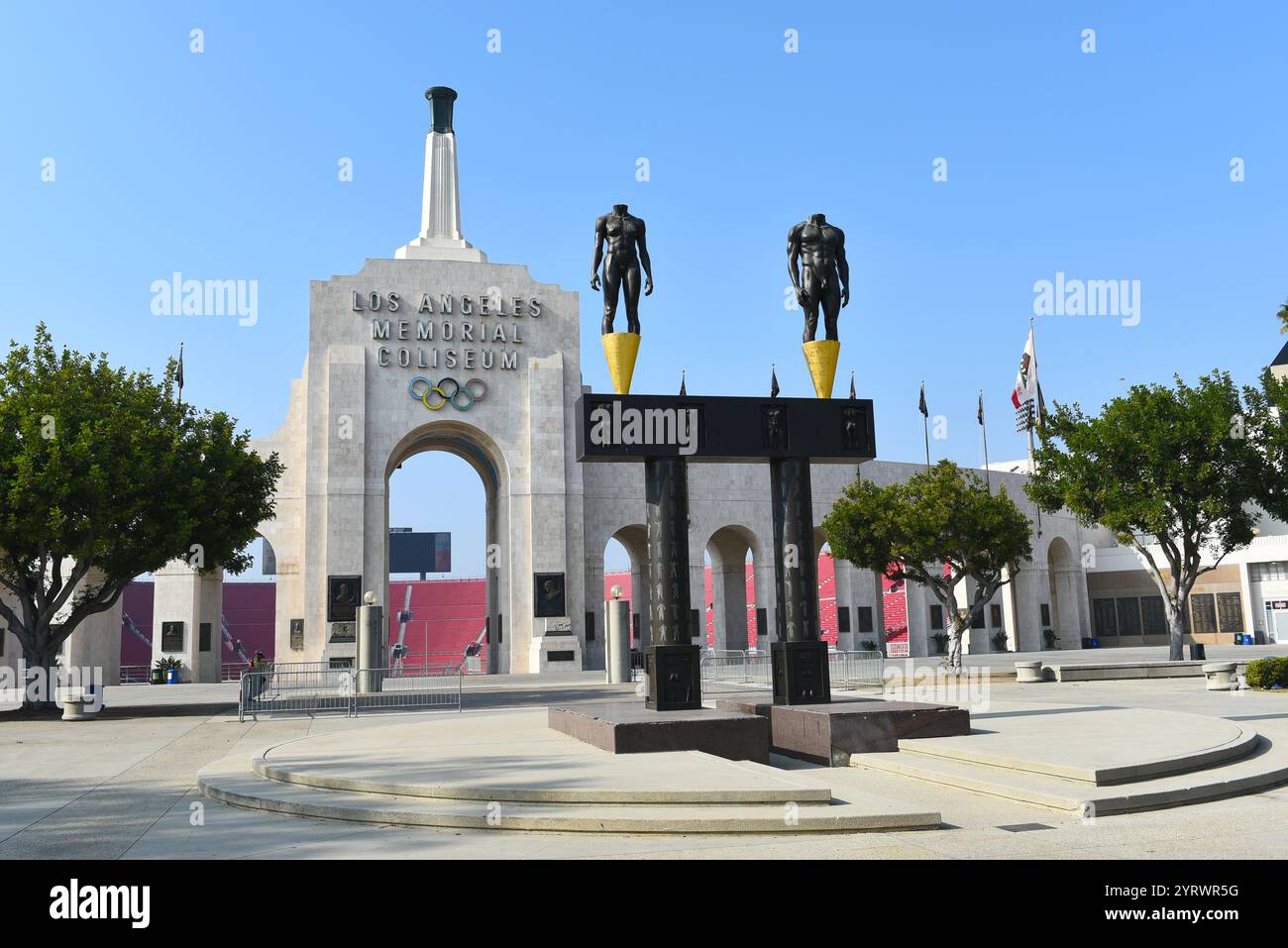 LOS ANGELES, CALIFORNIA - 4 dicembre 2024: Los Angeles Memorial Coliseum in Exposition Park. Foto Stock