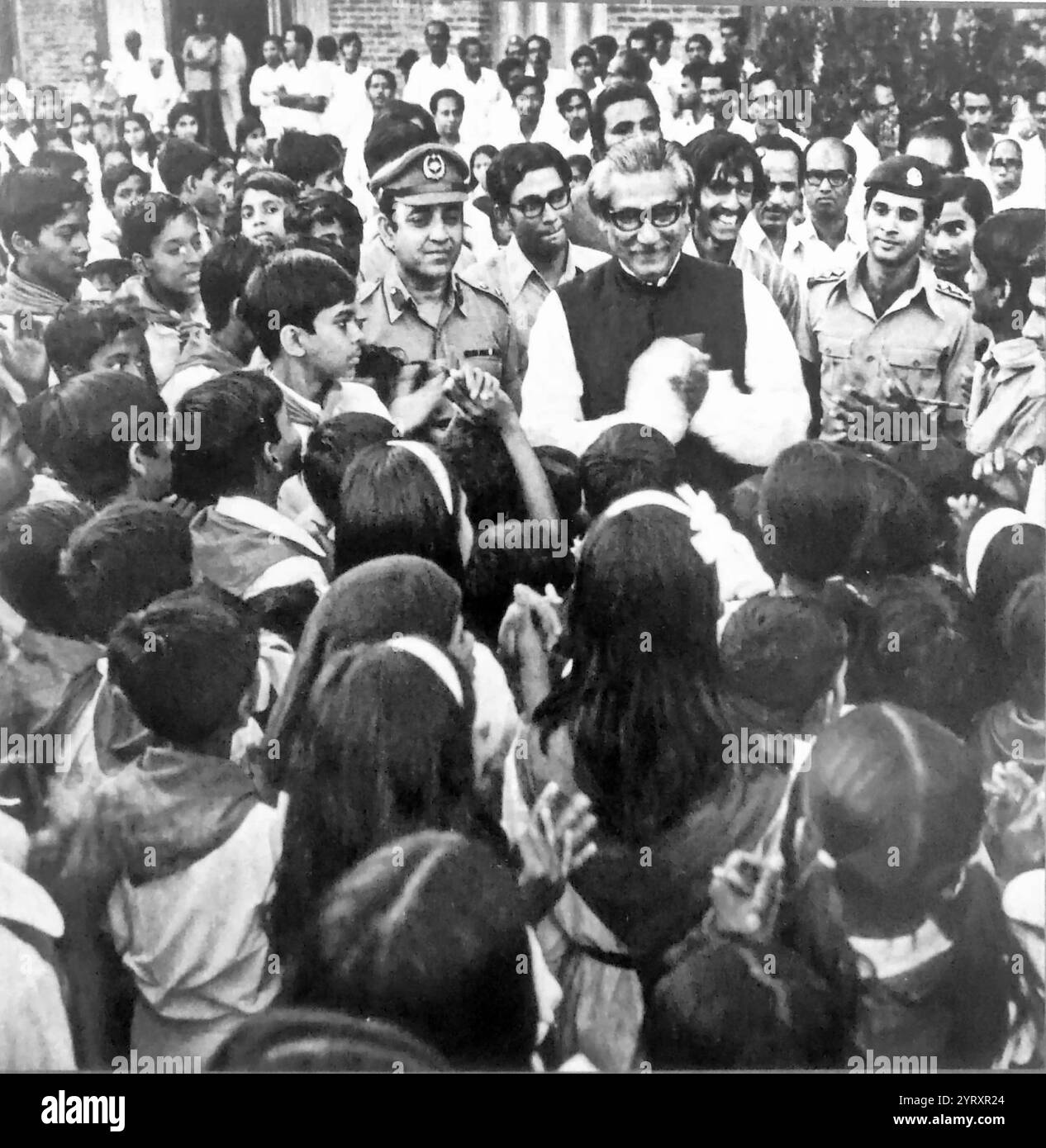 sheikh Mujibur Rahman a Dacca per le elezioni generali del 1970 Foto Stock