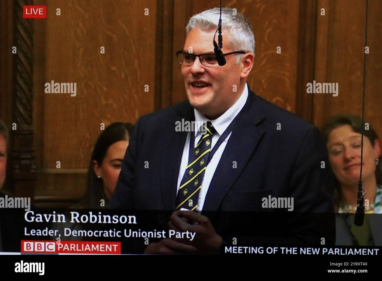 Gavin James Robinson (nato il 22 novembre 1984) è un politico e avvocato unionista nordirlandese che ha servito come leader del Partito Unionista Democratico (DUP) dal marzo 2024.[a][3] ha servito come vice leader del DUP dal giugno 2023 al maggio 2024. È stato membro del Parlamento per Belfast East nella camera dei comuni del Regno Unito dalle elezioni generali del 2015. Foto Stock