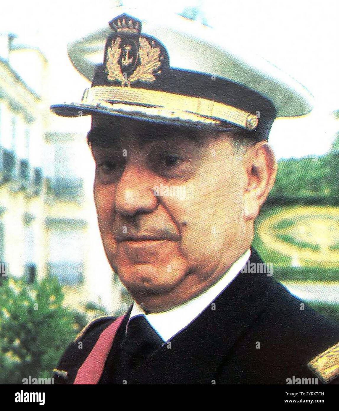 Ammiraglio generale Luis Carrero Blanco (1904 ? 1973), è stato un ufficiale e politico spagnolo. Confidente di lunga data e braccio destro del dittatore Francisco Franco, Carrero fu Premier spagnolo. È stato vice di Franco dal 1967 al 1973. Fu anche il principale redattore della legge di successione del 1947 alla direzione dello Stato. Franco lo scelse come suo successore nel ruolo di capo del governo. Poco dopo essere diventato primo ministro, Carrero Blanco fu assassinato a Madrid in un bombardamento a bordo strada il 20 dicembre 1973 dal gruppo nazionalista basco Euskadi Ta Askatasuna (ETA) whil Foto Stock