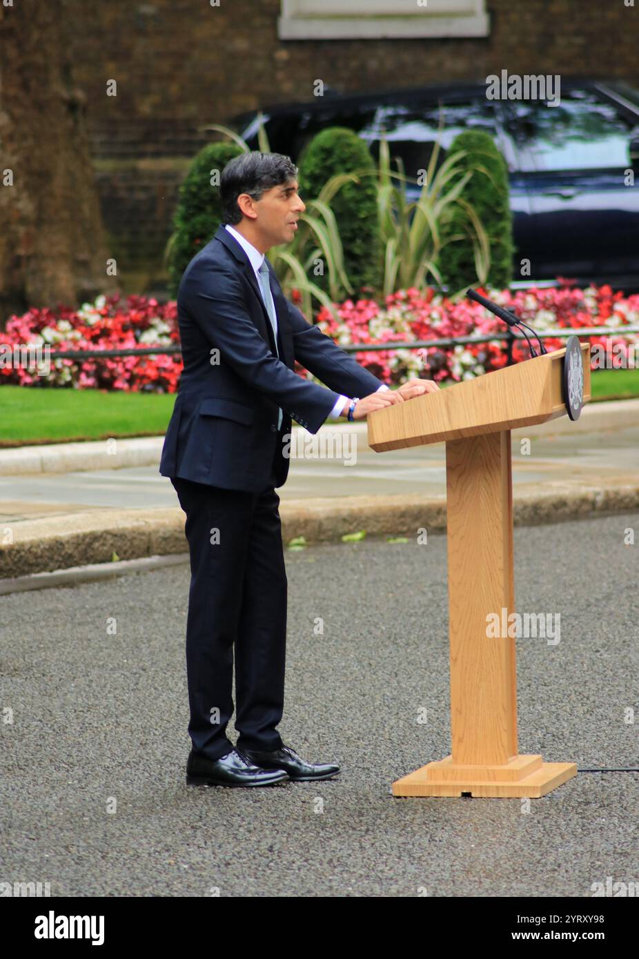 Il primo ministro britannico, Rishi Sunak, lascia l'incarico dopo aver perso le elezioni. Downing Street, Londra. 5 luglio 2024 Foto Stock