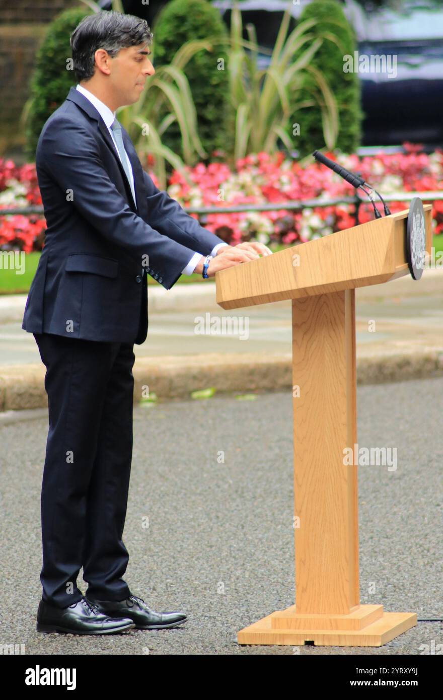 Il primo ministro britannico, Rishi Sunak, lascia l'incarico dopo aver perso le elezioni. Downing Street, Londra. 5 luglio 2024 Foto Stock