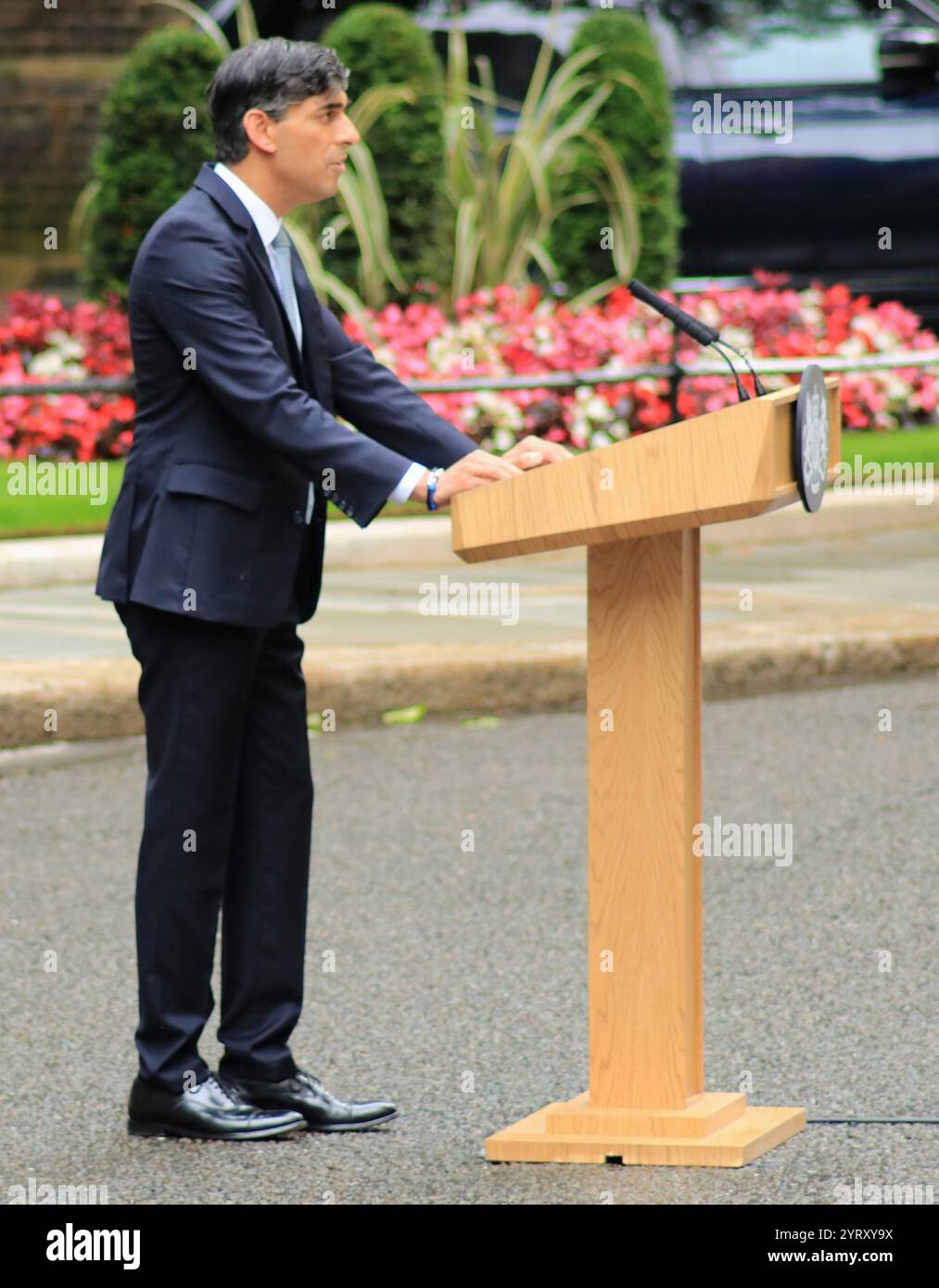 Il primo ministro britannico, Rishi Sunak, lascia l'incarico dopo aver perso le elezioni. Downing Street, Londra. 5 luglio 2024 Foto Stock