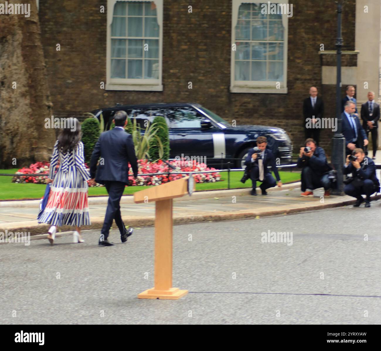 Il primo ministro britannico, Rishi Sunak, lascia l'incarico dopo aver perso le elezioni. Downing Street, Londra. 5 luglio 2024 Foto Stock