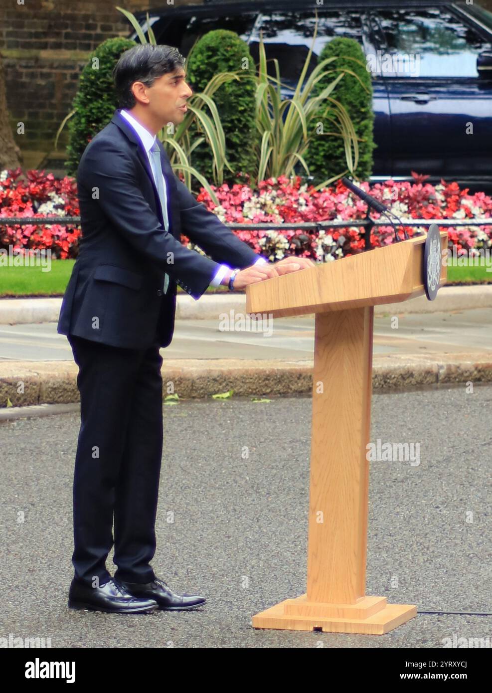 Il primo ministro britannico, Rishi Sunak, lascia l'incarico dopo aver perso le elezioni. Downing Street, Londra. 5 luglio 2024 Foto Stock