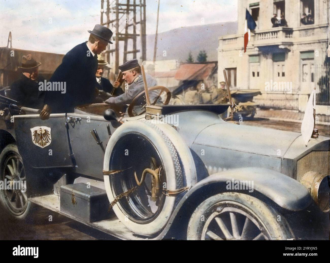 L'arrivo dei delegati dell'armistizio tedesco a Compi?gne. 1918 Foto Stock