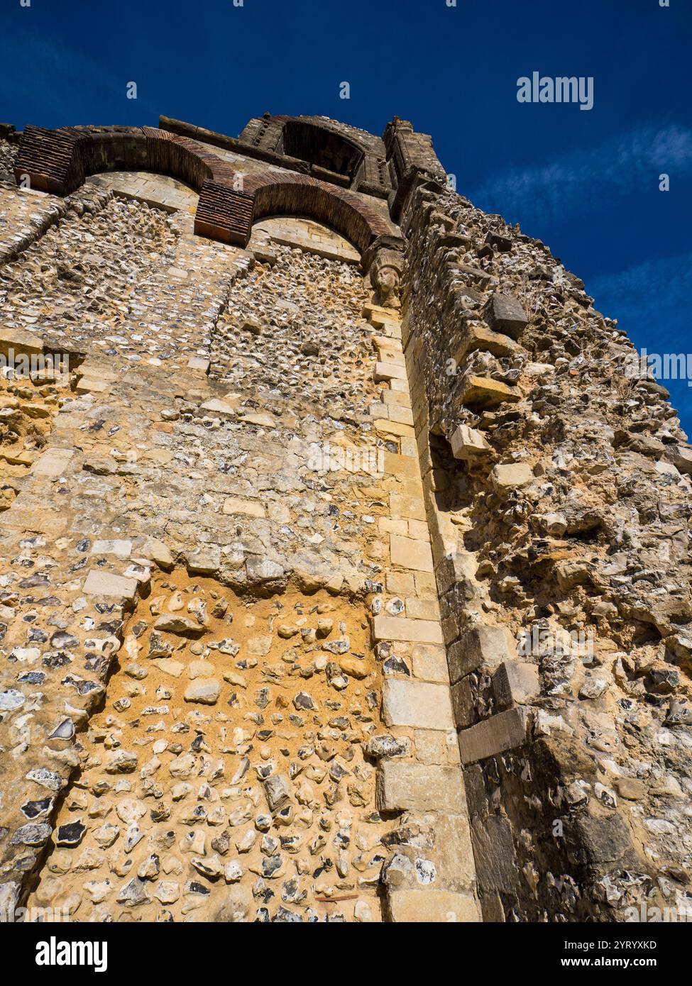 Castello di Wolvesey (Old Bishop's Palace), monumento storico, Winchester, Hampshire, Inghilterra, REGNO UNITO, REGNO UNITO. Foto Stock
