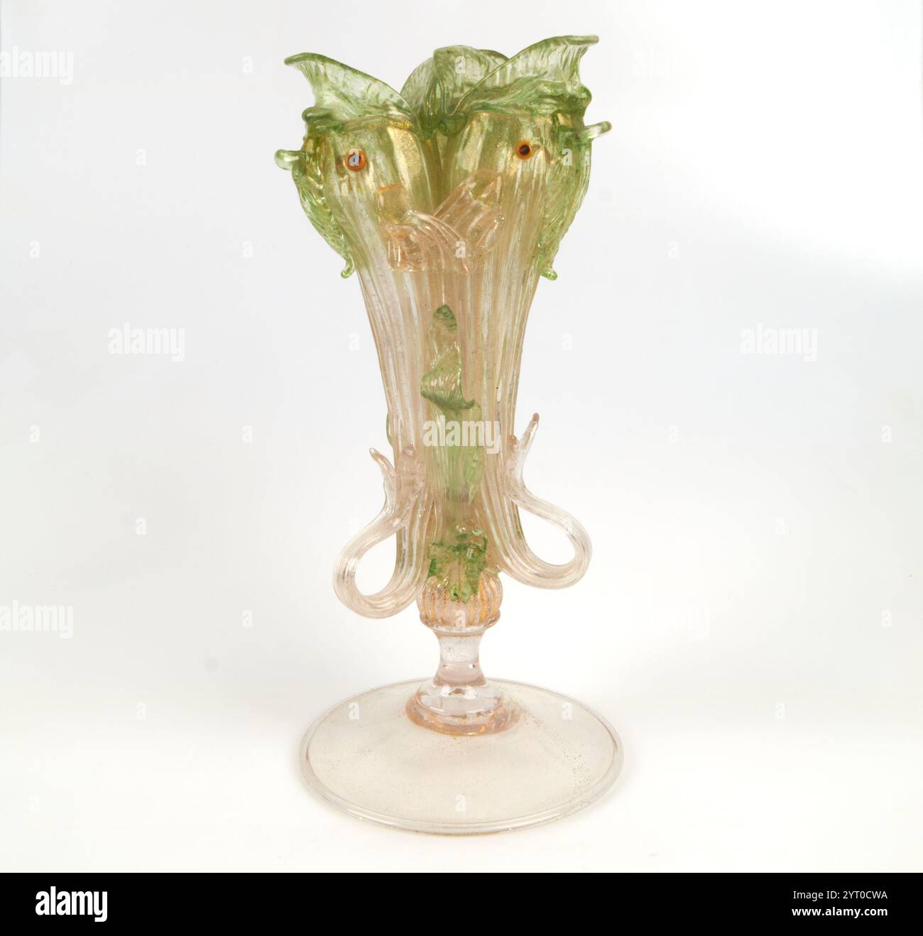 Antico vaso di vetro veneziano Salviati del 1900. Foto Stock