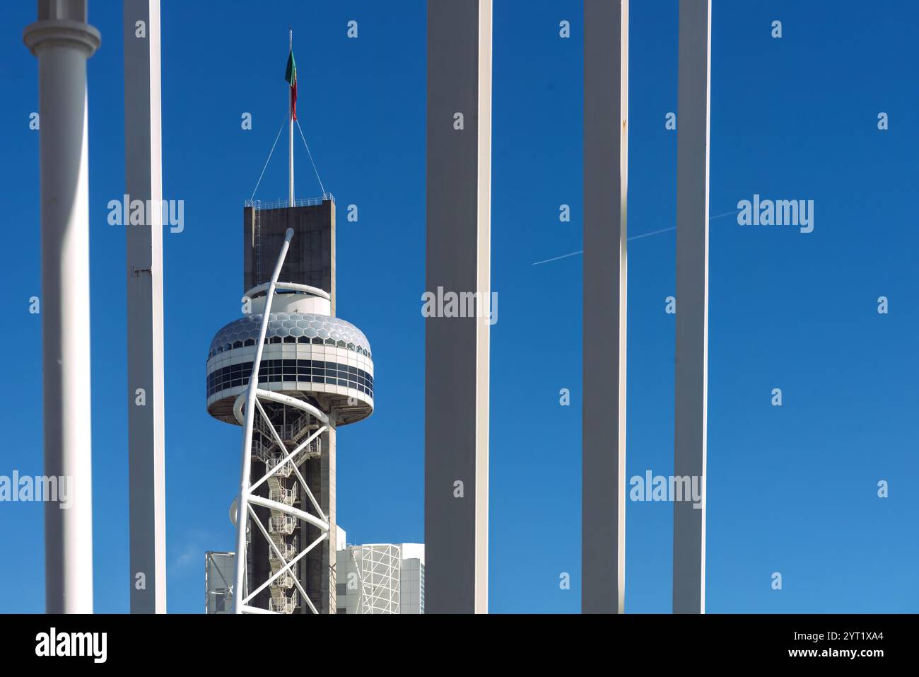 Torre Vasco da Gama al Parque das Nacoes di Lisbona, Portogallo Foto Stock