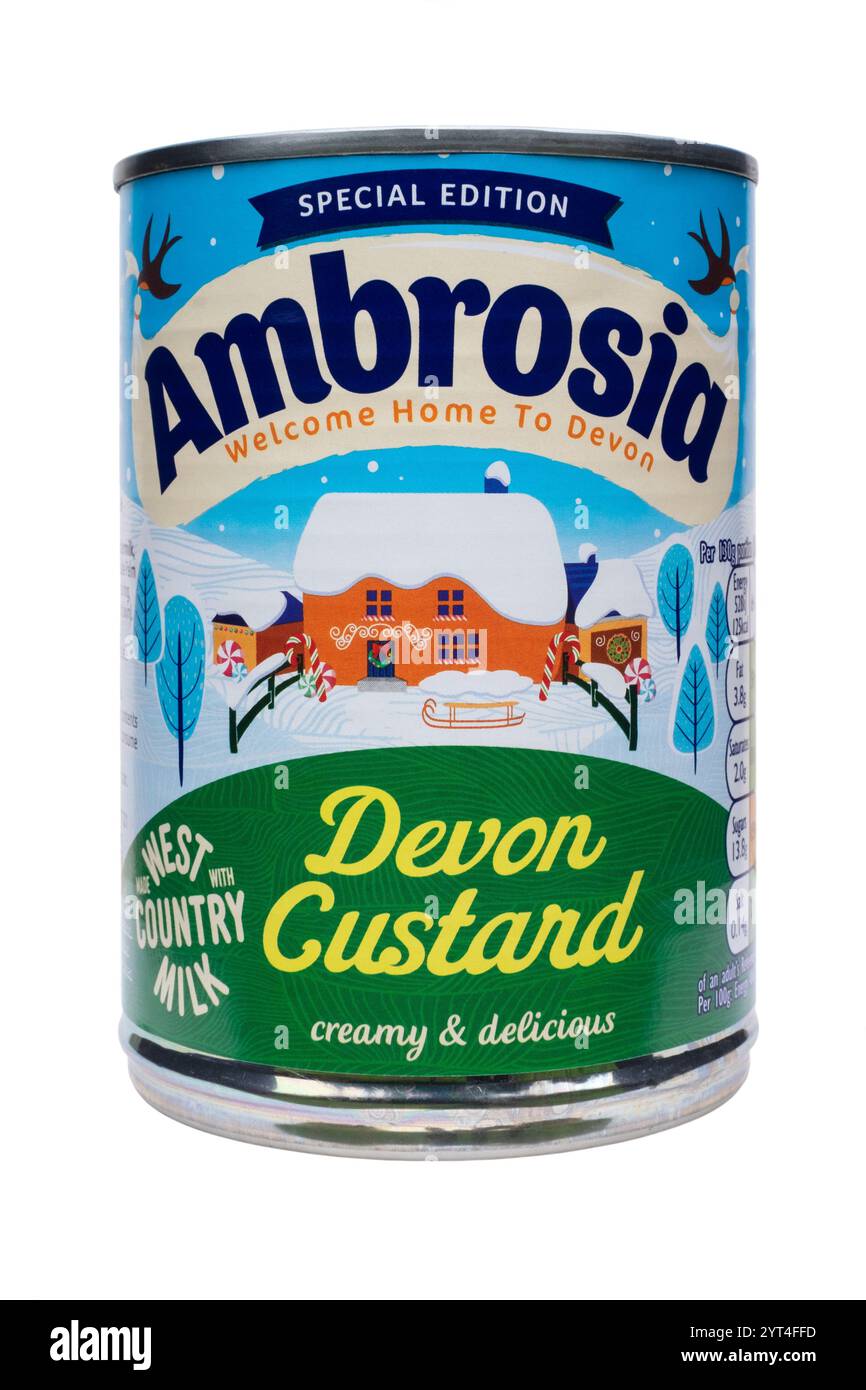 pudding di crema pasticcera devon in edizione speciale in lattina di ambrosia ritagliato su sfondo bianco Foto Stock