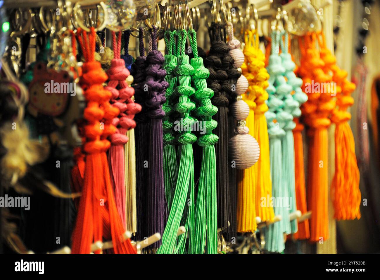 Marrakech Tassels in un negozio di souk Foto Stock