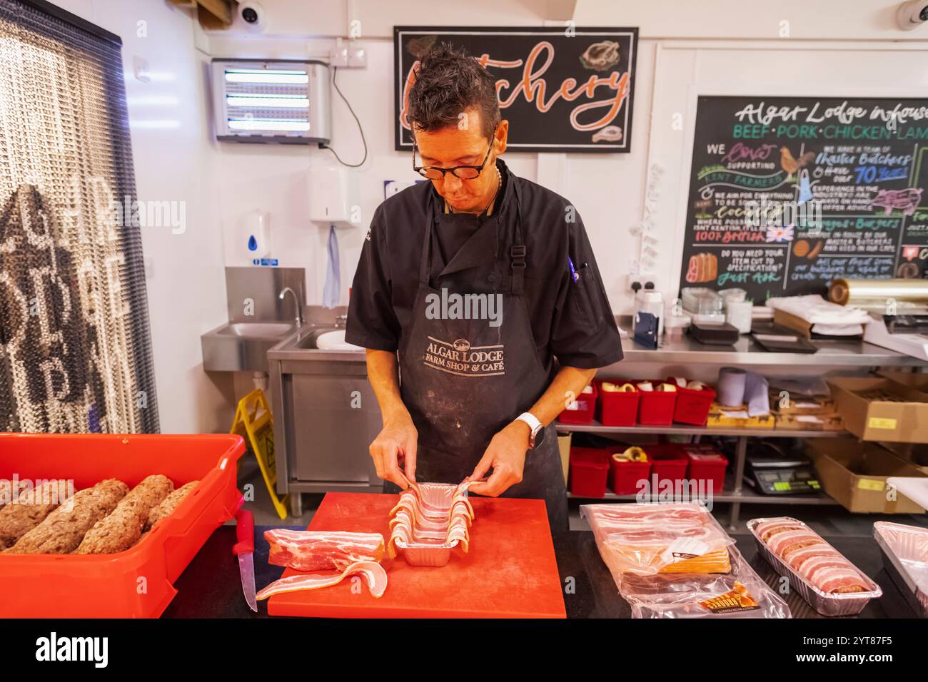 England, Kent, Deal, Algar Lodge Farm Shop & Cafe, The Butchery Counter Foto Stock
