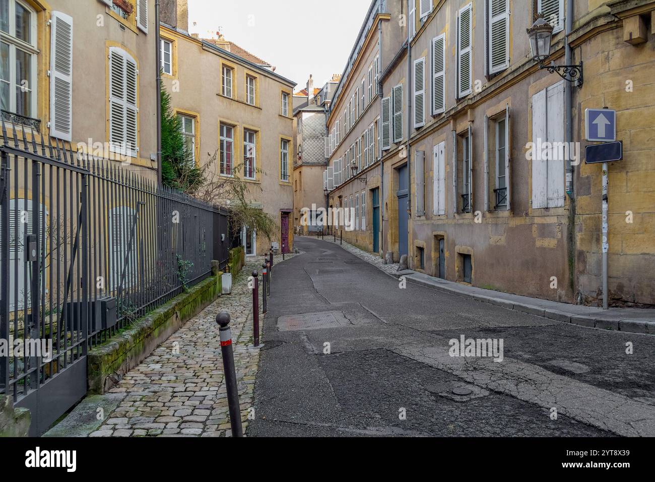 Impressione di una città di nome Metz, situata nella regione della Lorena in Francia in inverno Foto Stock