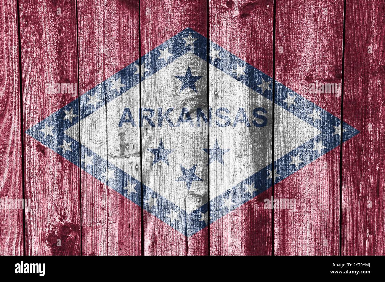 Bandiera dell'Arkansas su un vecchio muro di legno Foto Stock