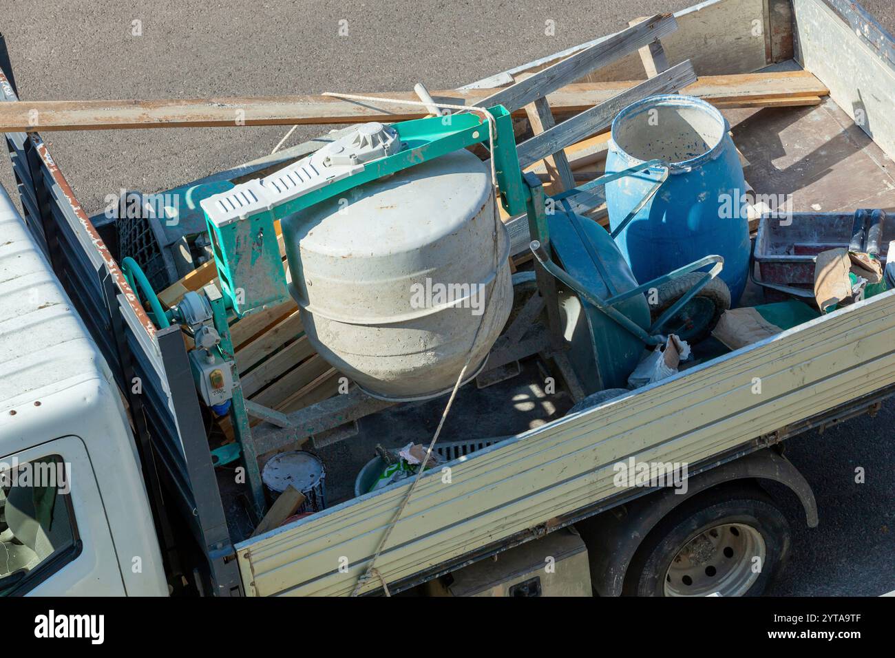 Attrezzatura con utensili da costruzione per nuovi edifici e ristrutturazioni Foto Stock