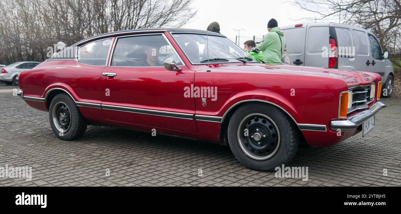 Elegantes Taunus Auto Wiesb Fotosnull