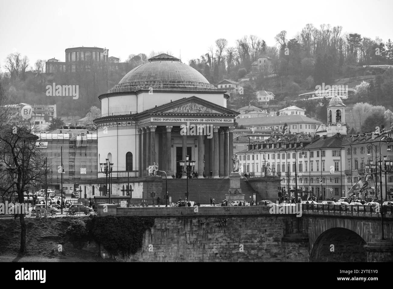 Torino - 27 marzo 2022: La chiesa della Gran madre di Dio è una chiesa in stile neoclassico situata sulla riva occidentale del fiume po, di fronte al po Foto Stock