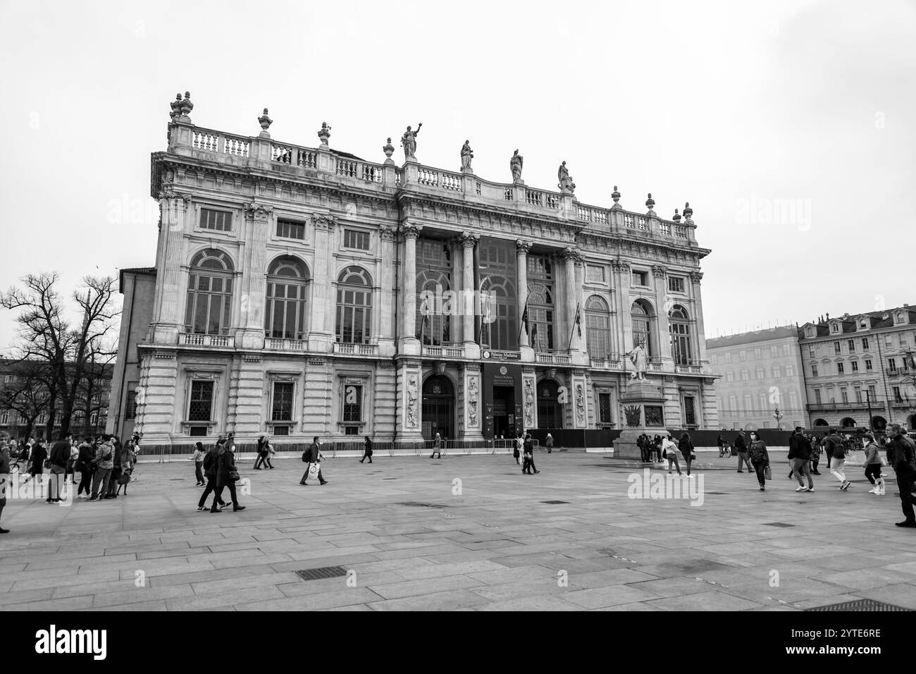 Torino, 27 marzo 2022: Palazzo Madama e Casaforte degli Acaja è un palazzo torinese. Situato in Piazza Castello. Foto Stock
