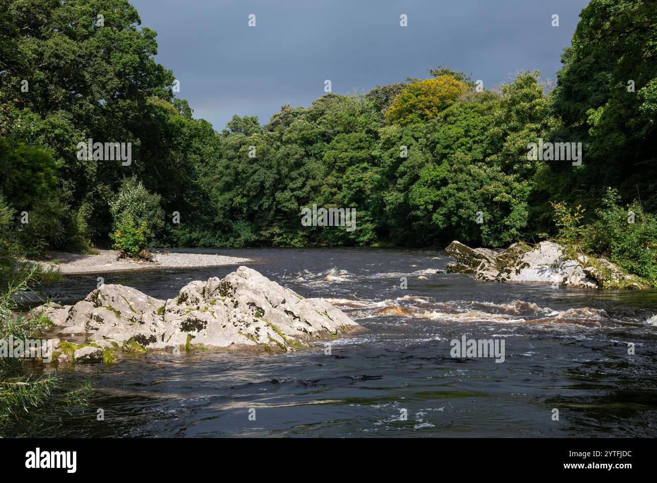 Il fiume Lune vicino a Devils Bridge a Kirkby Lonsdale in Cumbria, Inghilterra. Foto Stock