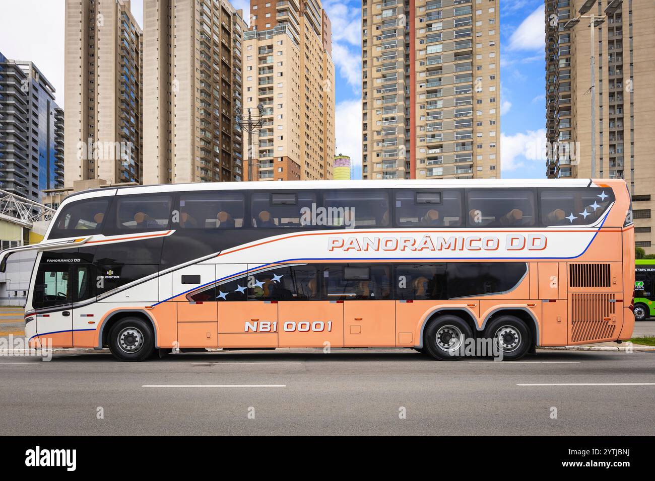 Busscar panoramico DD NB1 Scania K410C NB Euro 6 in mostra alla fiera Bus Brasil Fest 2024 in Brasile. Foto Stock