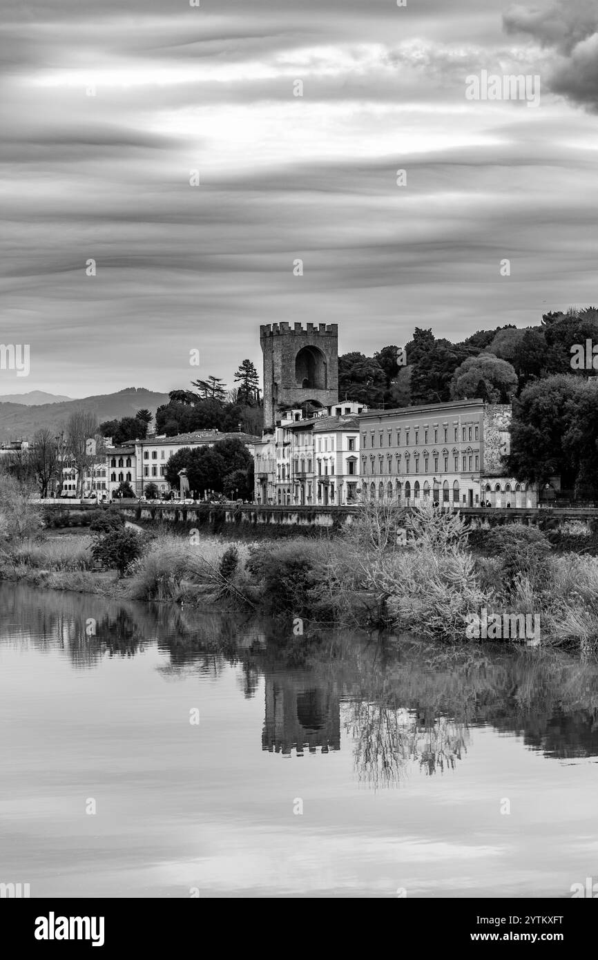 Firenze, Italia - 5 aprile 2022: Le mura della città vecchia di Firenze, Toscana, Italia. Foto Stock