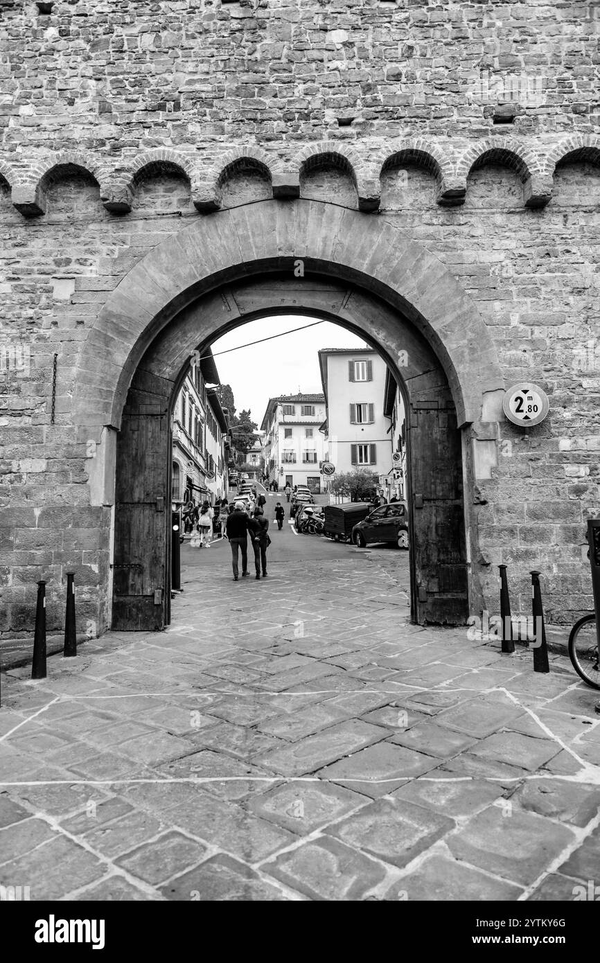 Firenze, Italia - 5 aprile 2022: Le mura della città vecchia di Firenze, Toscana, Italia. Foto Stock