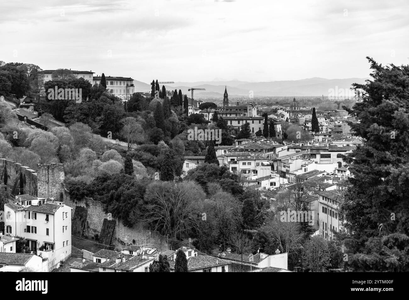 Firenze, Italia - 5 aprile 2022: Le mura della città vecchia di Firenze, Toscana, Italia. Foto Stock
