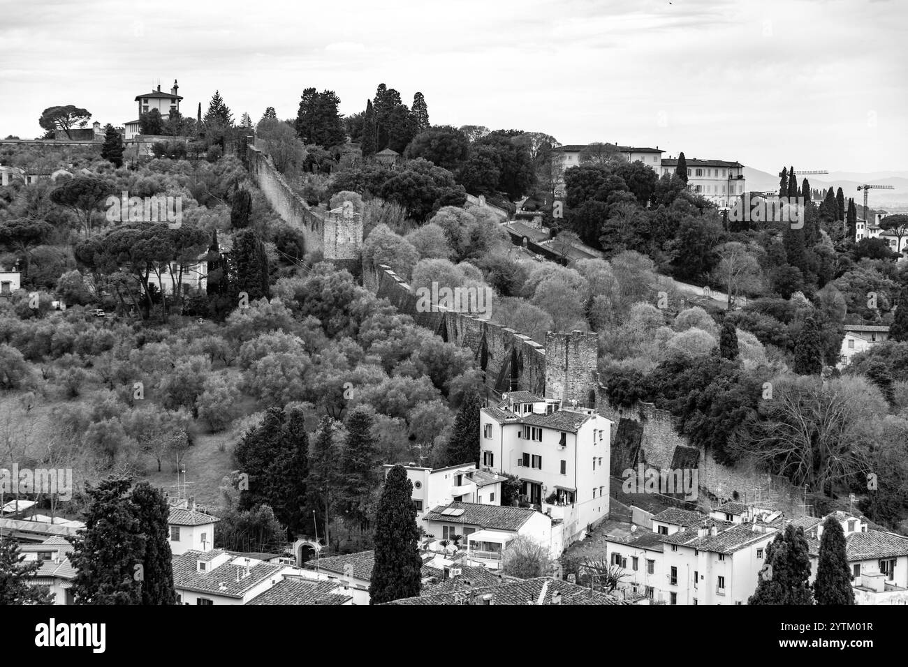 Firenze, Italia - 5 aprile 2022: Le mura della città vecchia di Firenze, Toscana, Italia. Foto Stock