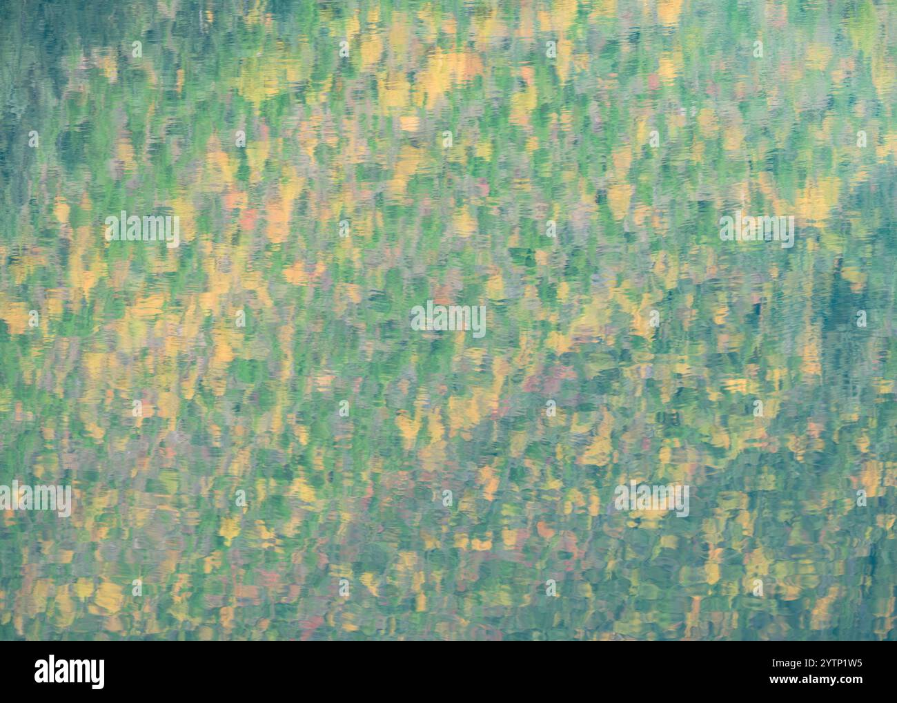 I colori astratti dell'autunno si riflettono al largo dell'acqua alimentata dal ghiacciaio del lago Emerald presso il parco nazionale di Yoho nella Columbia Britannica Foto Stock