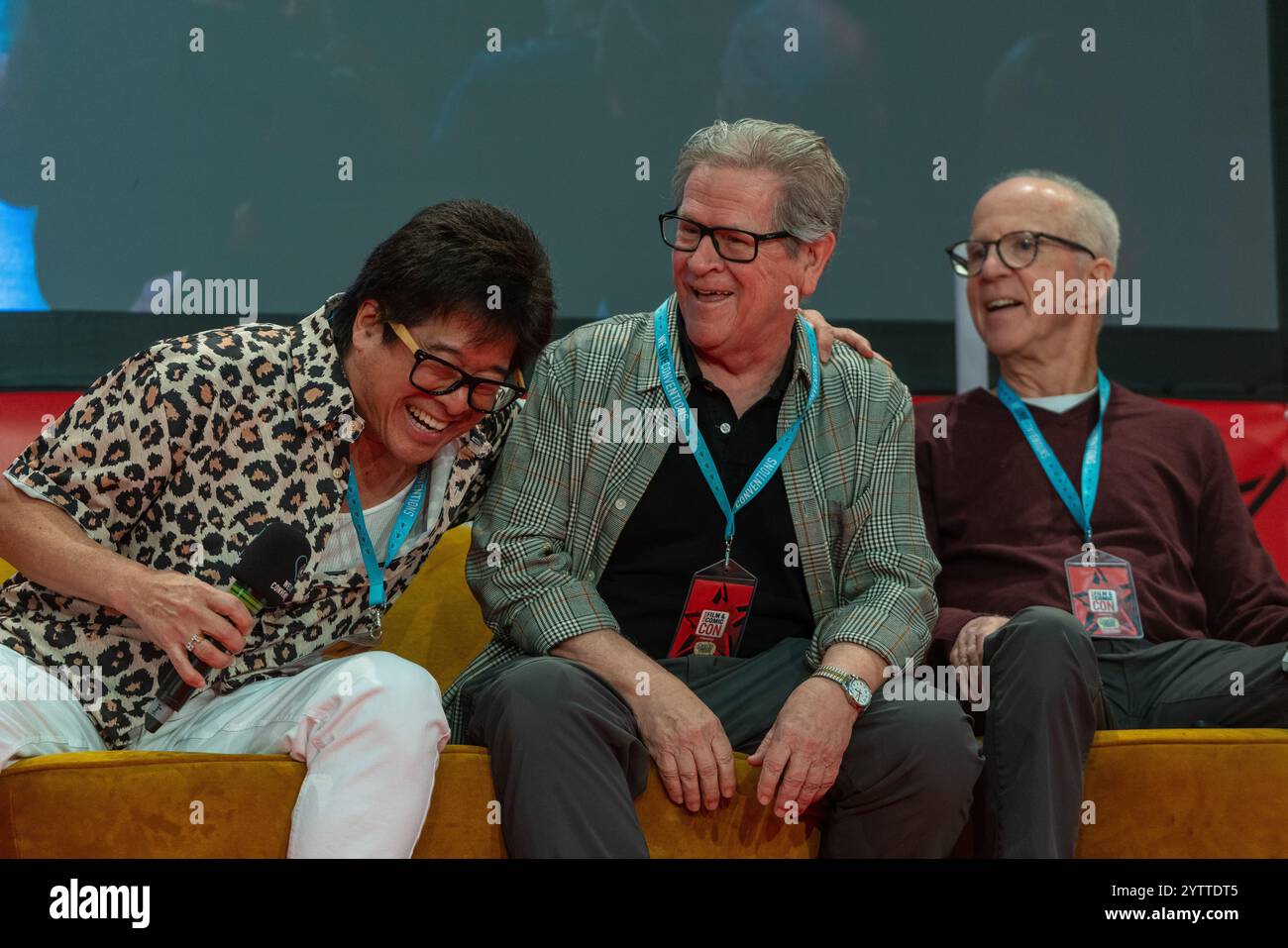 DORTMUND, Germania. 7 dicembre 2024. Brian Tochi, Tim Kazurinsky e Lance Kinsey, Police Academy Panel al German Film and Comic con, una convention di due giorni per i fan Credit: Markus Wissmann/Alamy Live News Foto Stock