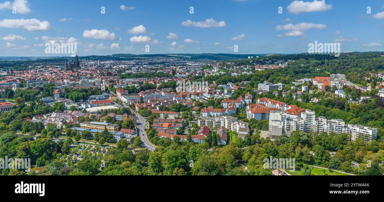 Veduta aerea di Friedrichsau, il polmone verde della città di Ulma sul Danubio Foto Stock