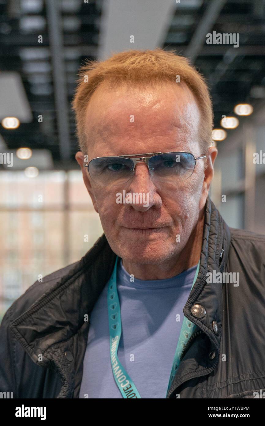 DORTMUND, Germania. 7 dicembre 2024. Christopher Lambert (*1957, attore franco-americano) al German Film and Comic con, una convention di due giorni di fan Credit: Markus Wissmann/Alamy Live News Foto Stock