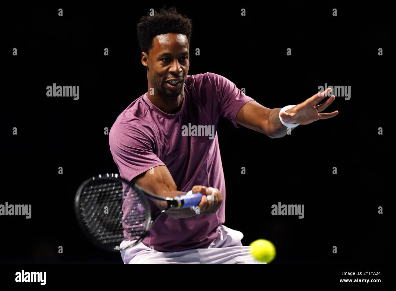 Il francese Gael Monfils durante il suo match contro l'australiano Alex de Minaur (non illustrato) nella Grand Final UTS di Londra 2024 alla Copper Box Arena di Londra. Data foto: Domenica 8 dicembre 2024. Foto Stock