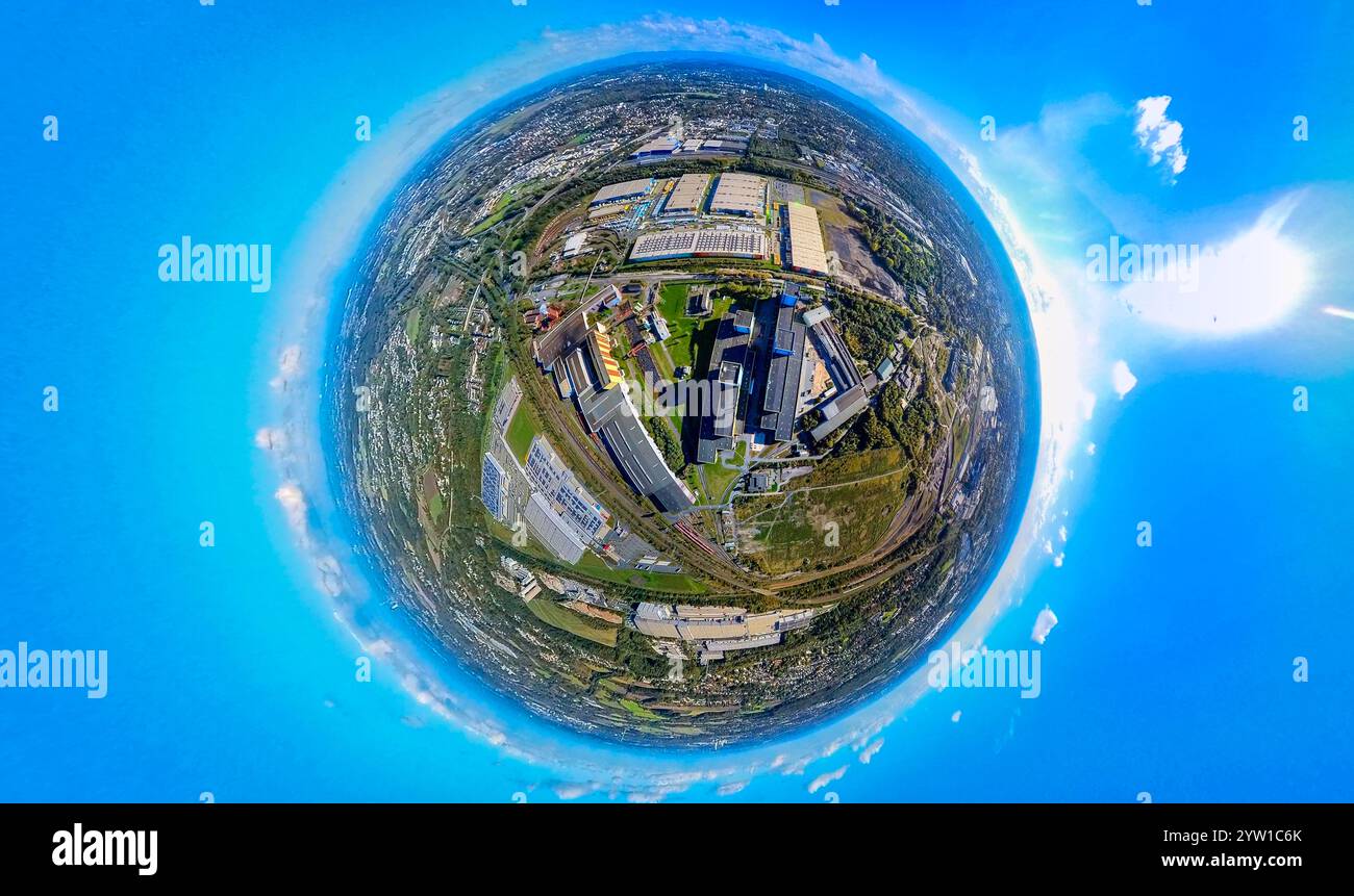 Vista aerea, stabilimento della fabbrica di acciaio thyssenkrupp, area industriale Westfalenhütte, globo terrestre, immagine fisheye, immagine a 360 gradi, piccolo mondo, piccolo pla Foto Stock