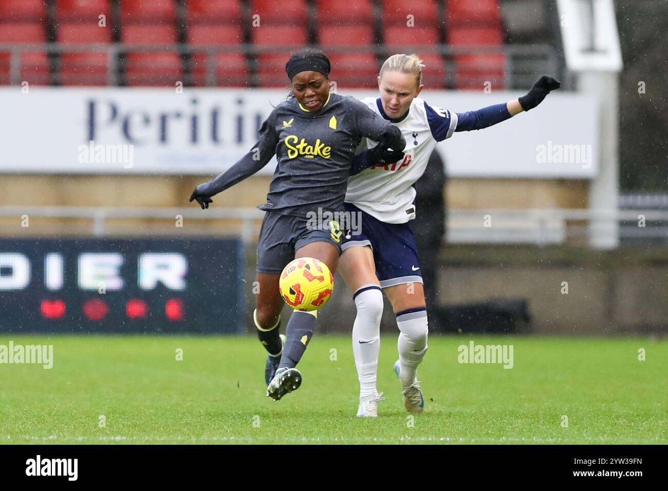 Londra, Regno Unito. 8 dicembre 2024. Toni Payne durante Tottenham Hotspur vs Everton nella WSL. Foto Stock