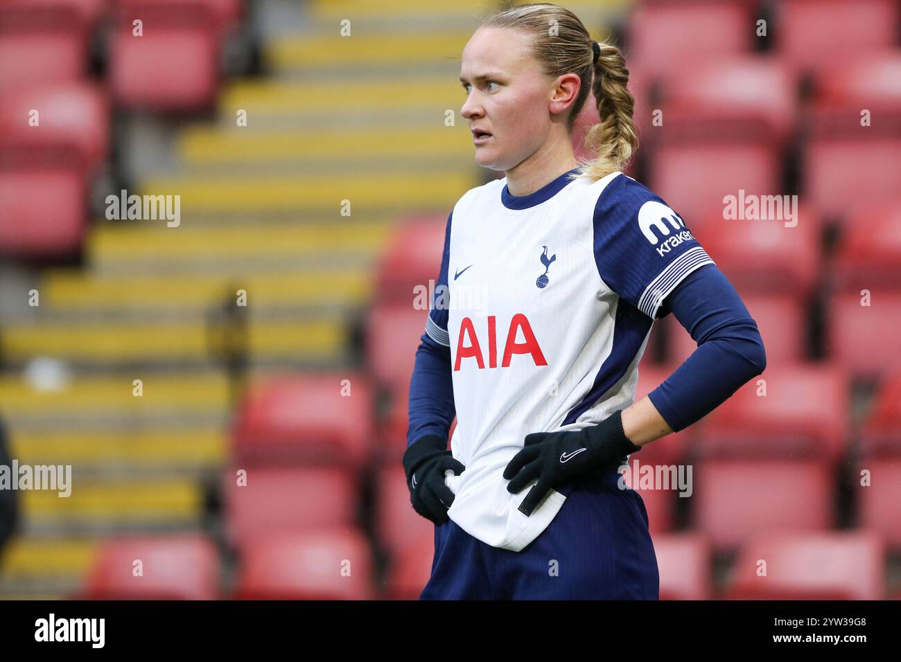 Londra, Regno Unito. 8 dicembre 2024. Matilda Vinberg durante Tottenham Hotspur vs Everton nella WSL. Foto Stock