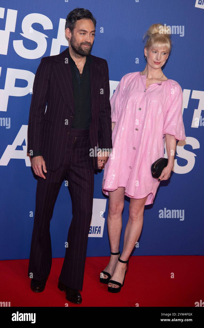 Londra, Regno Unito. 8 dicembre 2024. Alex Hassell partecipa al 27° British Independent Film Awards al Roundhouse. Credito: SOPA Images Limited/Alamy Live News Foto Stock