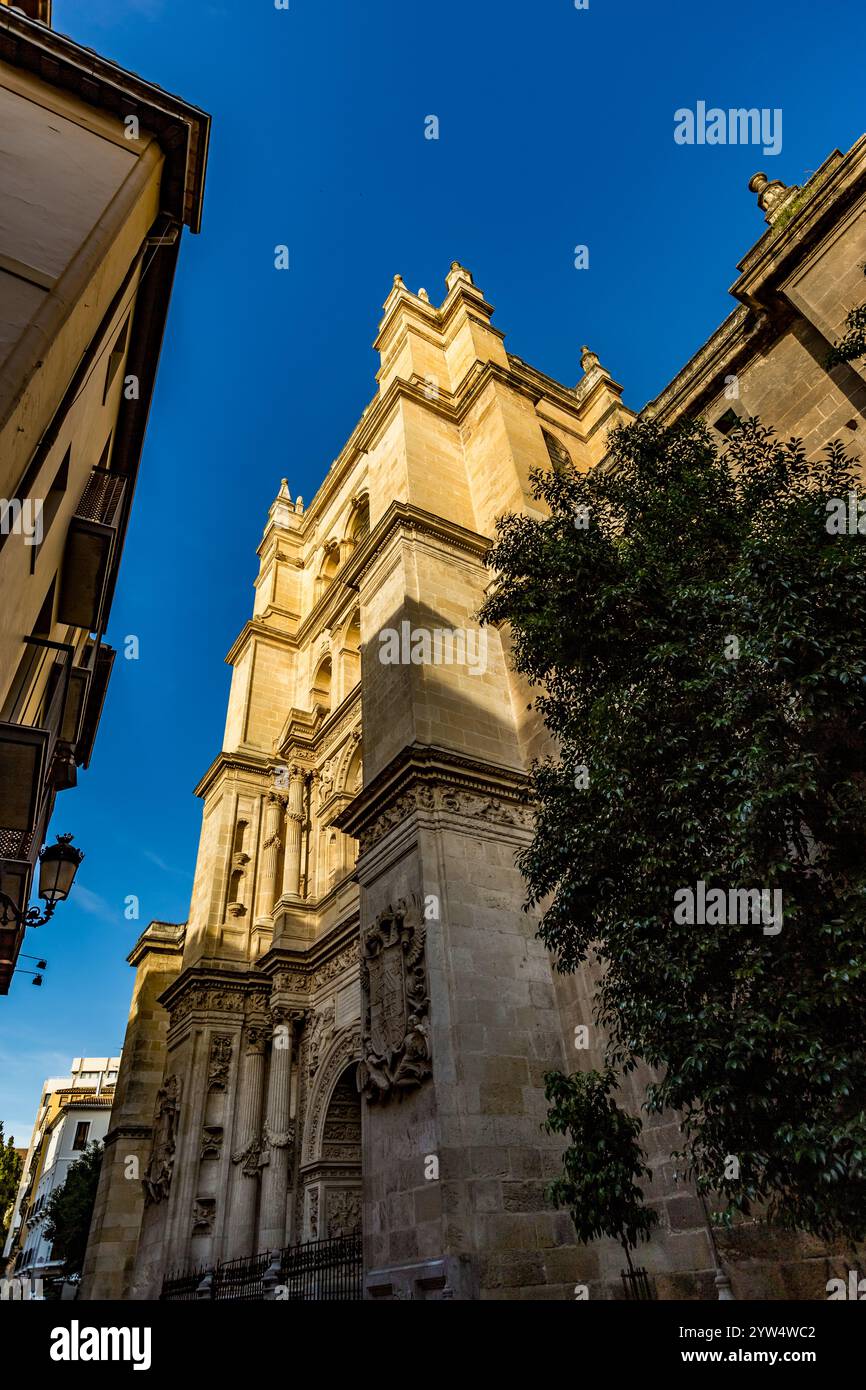 Vista sulla strada dalla splendida città di Cordova, Andalusia, Spagna, Europa Foto Stock