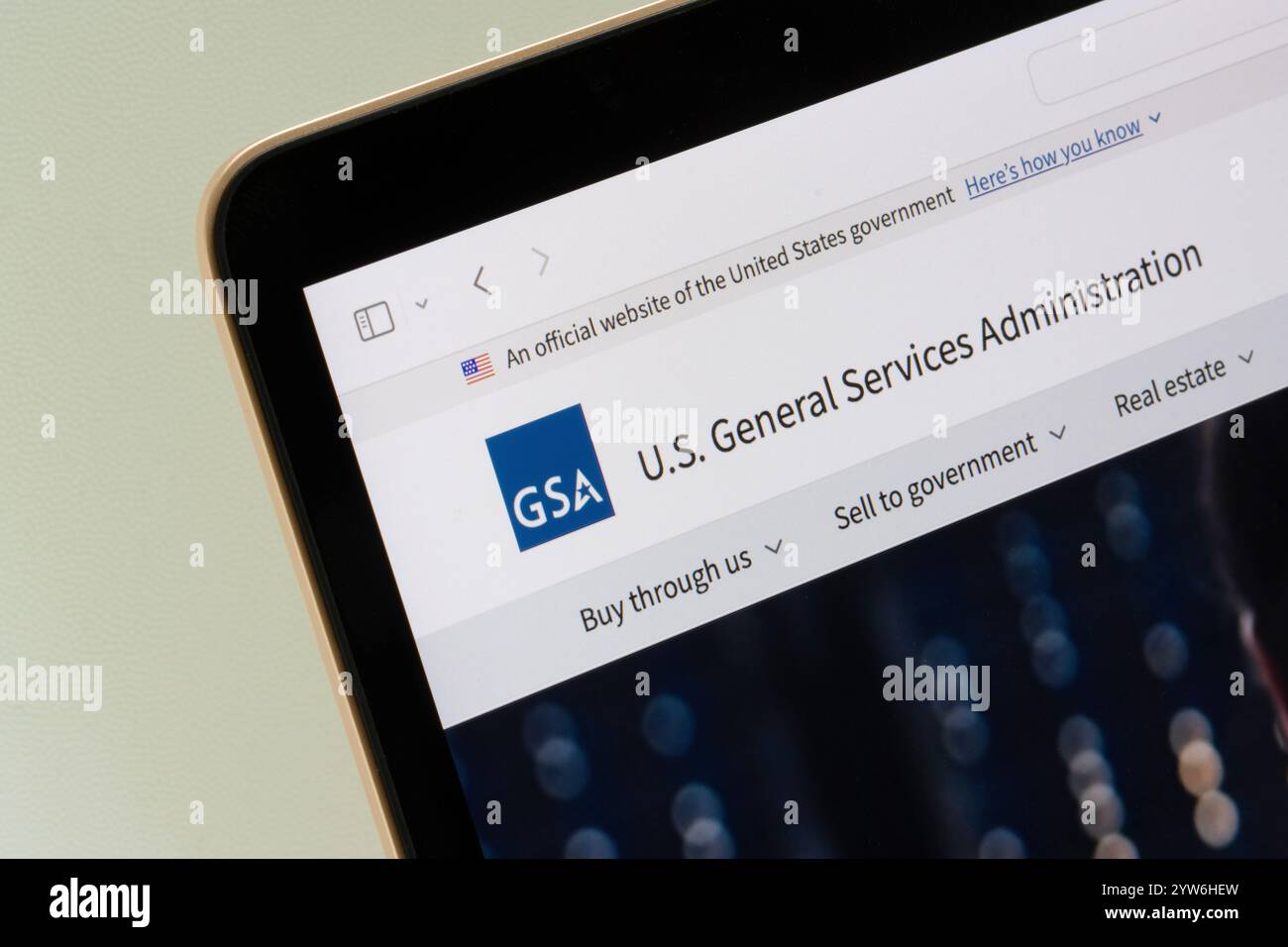 La home page del sito Web della U.S. General Services Administration (GSA) è visualizzata sullo schermo di un computer portatile. Foto Stock