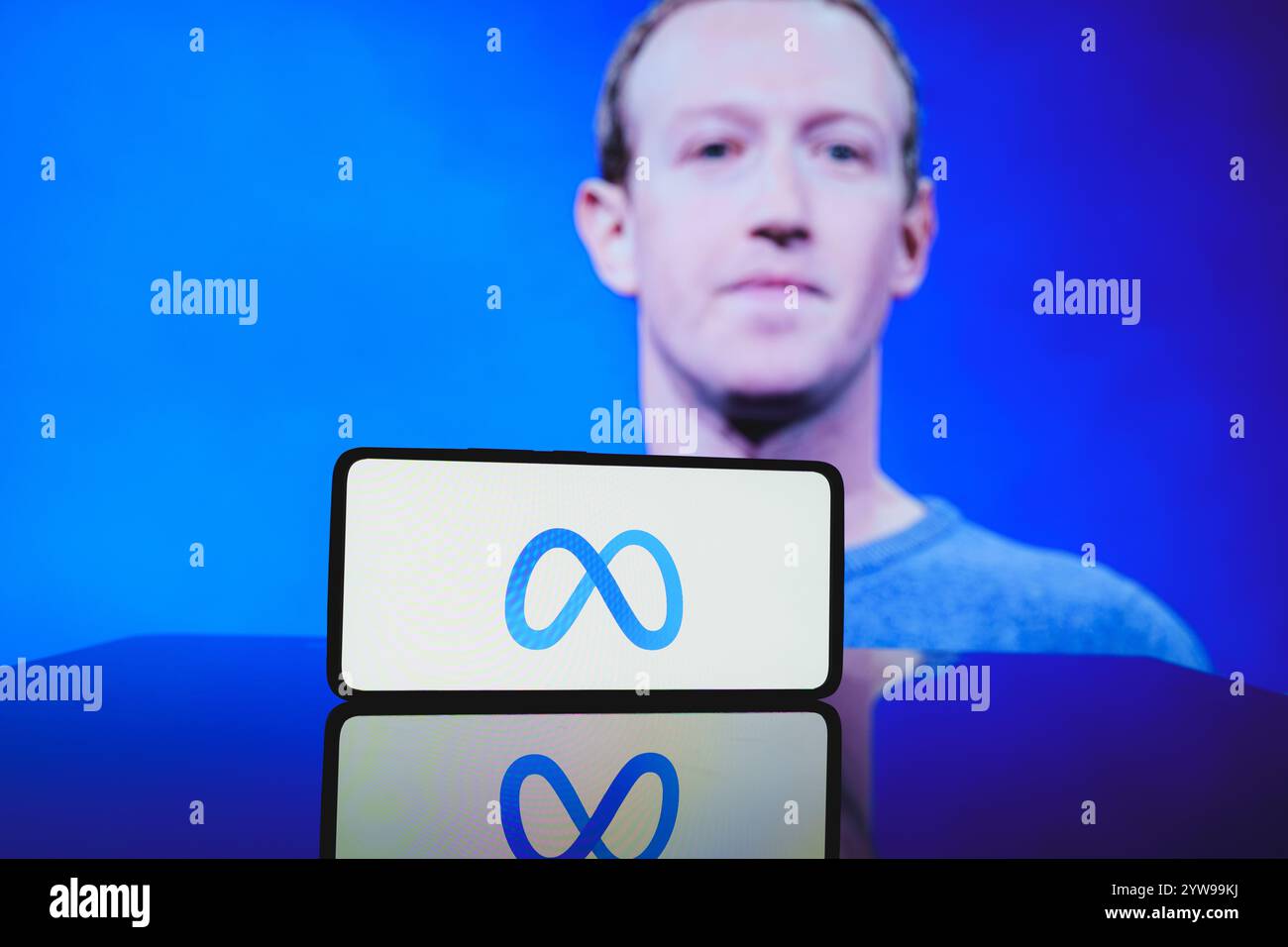 Meta logo e CEO dell'azienda Mark Zuckerberg. 4 dicembre 2024 Foto Stock