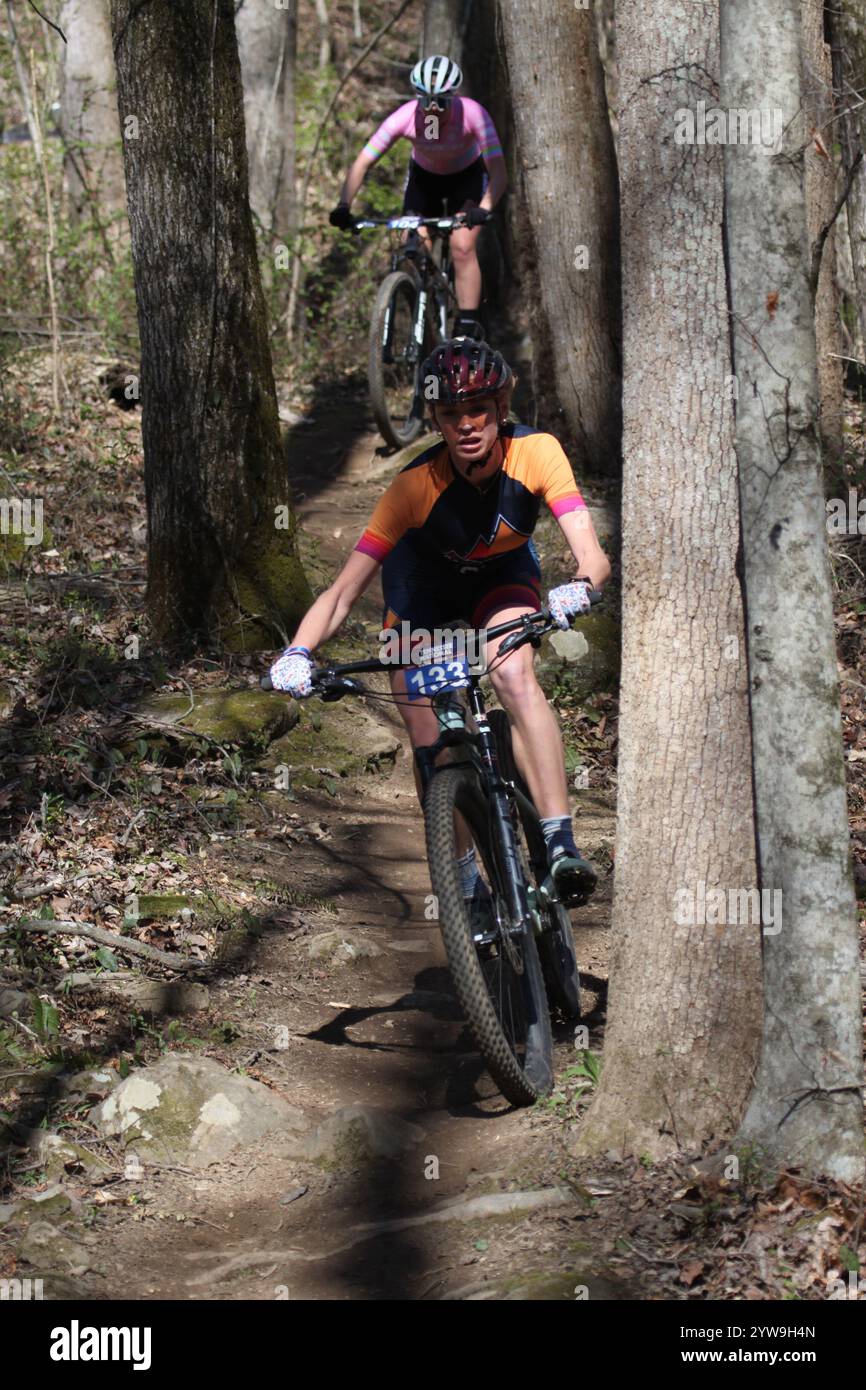 Tennessee National Mountain Bike Festival 2024 XCO Race 2024 al WindRock Bicycle Park di Oliver Springs, Tennessee, Stati Uniti. Foto Stock