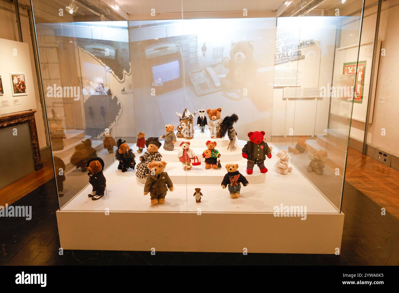 MOSTRA SULL'ORSO DI TEDDY, MUSEE DES ARTS DECORATIFS DI PARIGI Foto Stock