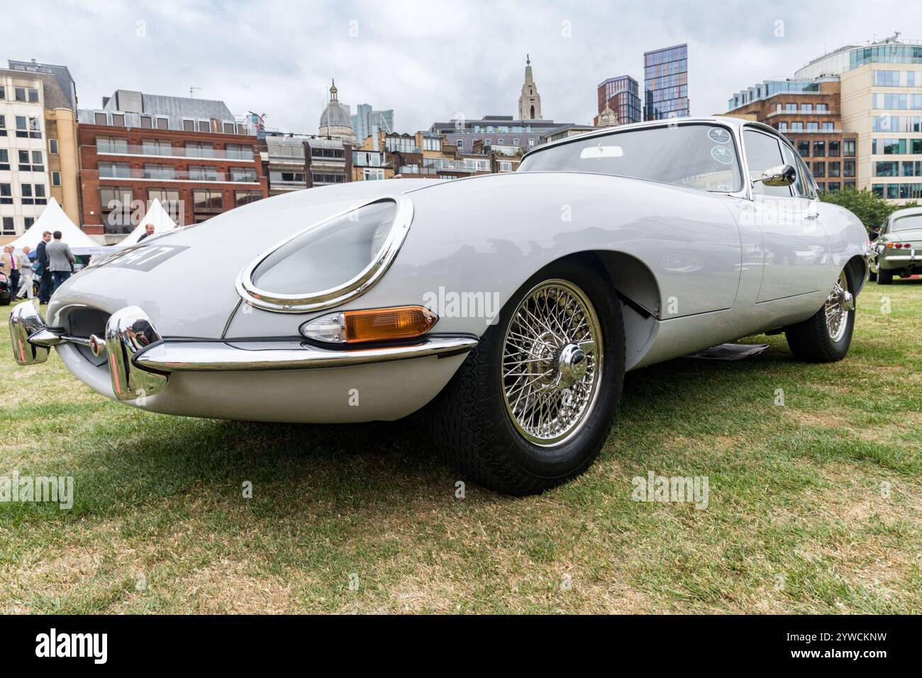 Jaguar e-Type al Concorso di Londra 2023 Foto Stock